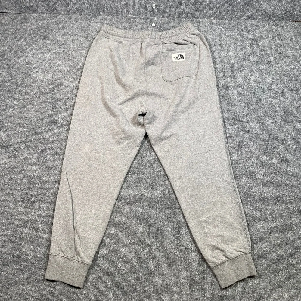 The North Face Mens Heritage Patch Joggers Heather Grey Sweatpants NF0A7WXI Med